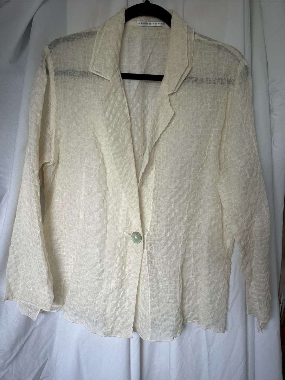 Susans Sheer Crinkled Open Blazer in Ivory. Pockets. Unique and Classy! Size XS